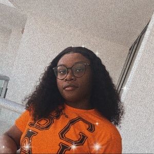 Meet your Posher, Shayla